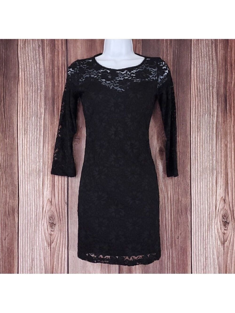 Forever 21 Womens Size Small Black Floral 3/4 Sleeve Lace Bodycon Dress
